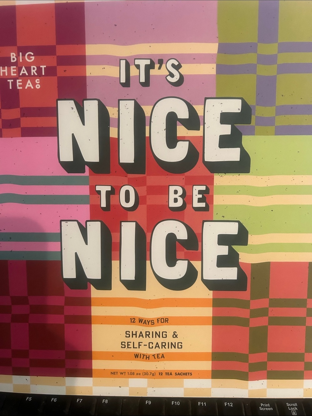 It's Nice To Be Nice Tea Gift Box - 12 tea sachets. New.